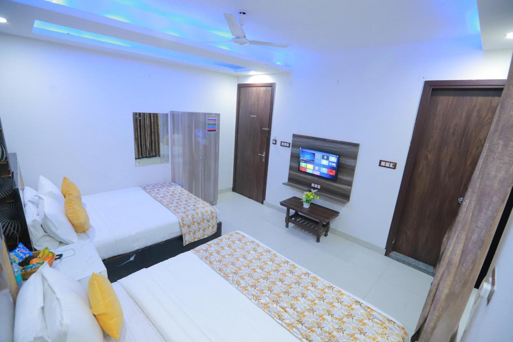 Oaks Inn Plaza Delhi Airport Νέο Δελχί Εξωτερικό φωτογραφία